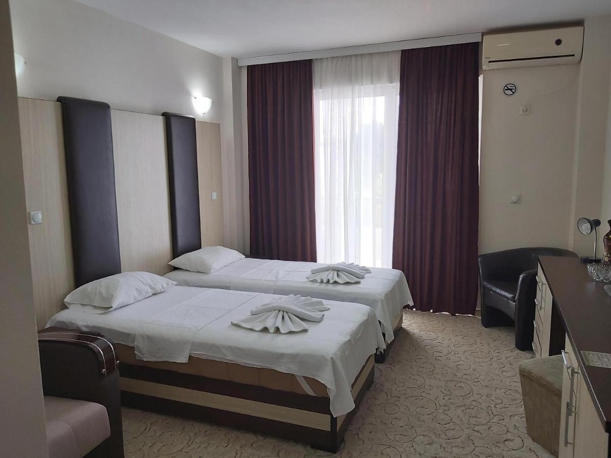 Hotel Zan Ulcinj Exteriér fotografie