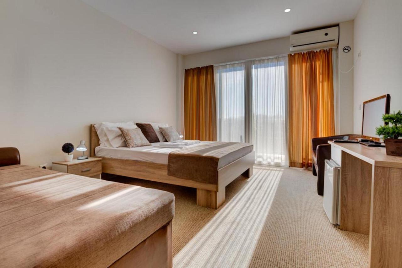 Hotel Zan Ulcinj Exteriér fotografie