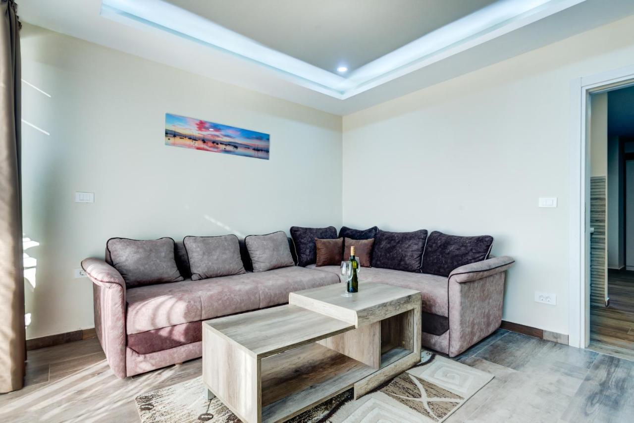 Hotel Zan Ulcinj Pokoj fotografie
